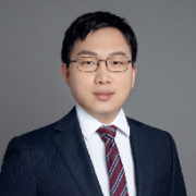 正在国表里支流办理学期刊颁发论文10余